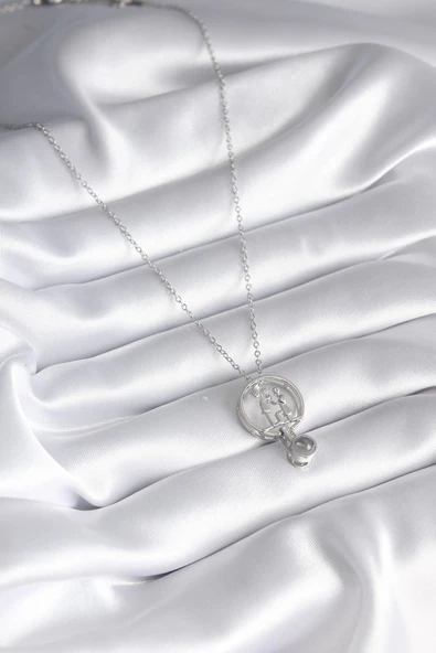 316L Çelik Gümüş Renk İnsan Figür Model '100 Dilde Seni Seviyorum' Projeksiyon Aksesuar Kadın Kolye - Resim 2