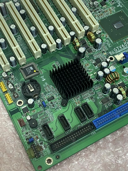 G7V600-B Endüstriyel Kontrol Anakartı - 7