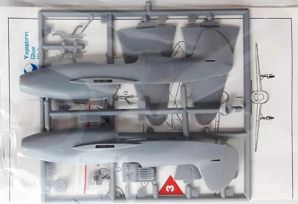 Yakovlev Yak-15 Pm Model Avcı Uçağı Demonte Plastik Maketi - 8
