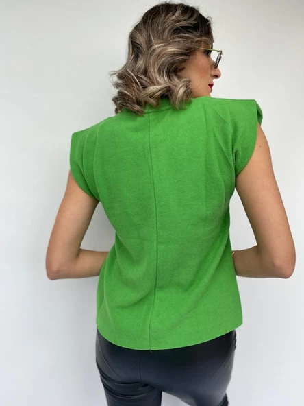 Kadın Yeşil Kolsuz Vatkalı Triko Kazak - 5