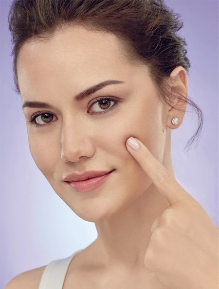 Loreal Paris Hyaluron Uzmanı Cilt Dolgunlaştıran Nemlendirici Gece Kremi 50 ml - 9
