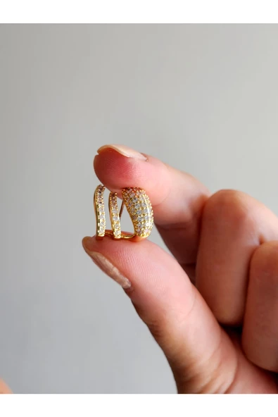 Üçlü Zirkon Taşlı Tekli Altın Kaplama Gold Renk Çelik Küpe - Resim 3
