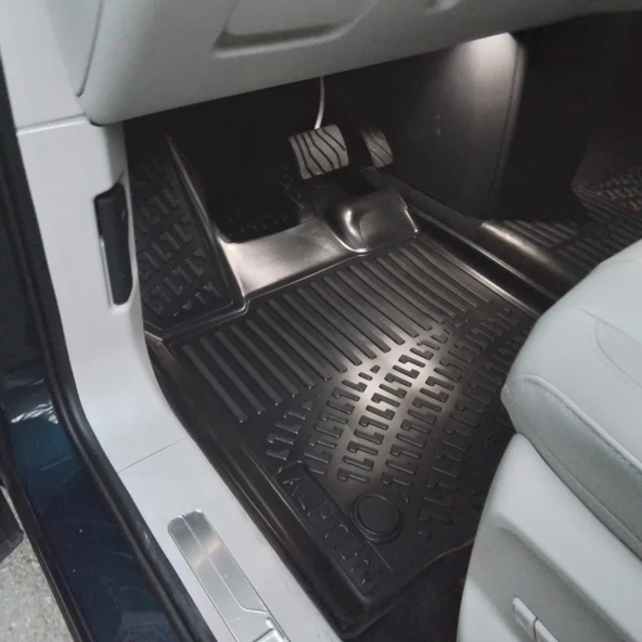 Togg T10X Havuzlu Paspas Takımı + Bagaj Havuzu Set - 3D Araca Özel Tasarım, Sabitleme Klipsleri, Kaymaz Yüzey - Resim 7