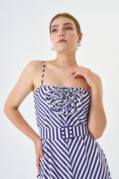 Modatalika Yeni Sezon Askılı Gül Ve Kemer Detaylı Çizgili Elbise ürün görseli