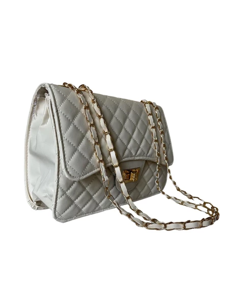 Zarif ve Trendy Gold Altın Renkli Zincirli Baklava Desenli Askılı Çanta - 9