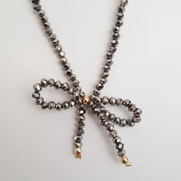 KL-KRİSTAL GRİ BONCUK FİYONK KOLYE