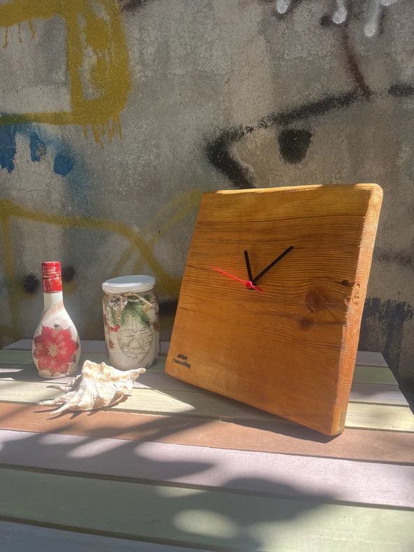 Dekoratif Ahşap Masa Saati - 2