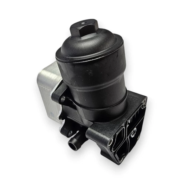 VW Caddy 2011-2015 1.6 Dizel Motor Yağ Filtre Kütüğü 03L115389H