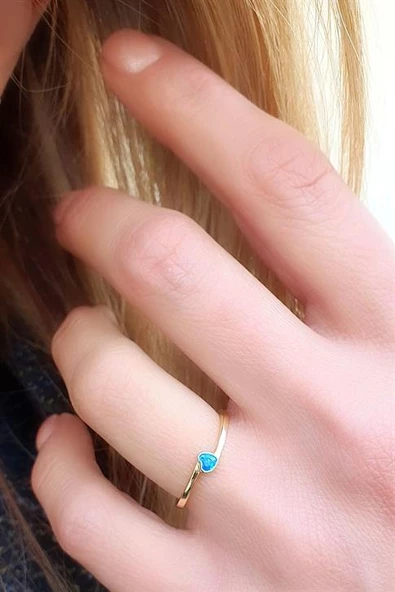 Aquamarin Taşlı 925Ayar Gümüş Üzerine Altın Kaplama Kalp Çıtır Yüzük ürün görseli