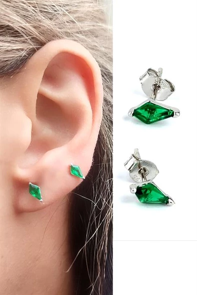 Yeşil Zirkon Taşlı 925 Ayar Gümüş Konik Küpe ürün görseli