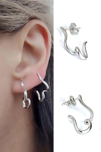 İtalyan Tasarımı 925 Ayar Gümüş Tarz Küpe ürün görseli