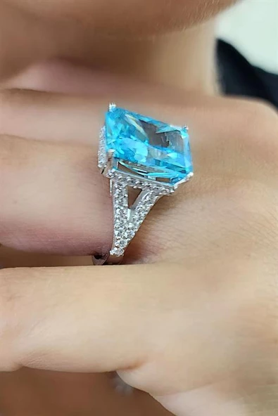 İce Cut Aquamarin Taşlı Pırlanta Parlaklığında Zirkon Taş Detaylı 925 Ayar Gümüş Tek Taş Yüzük ürün görseli