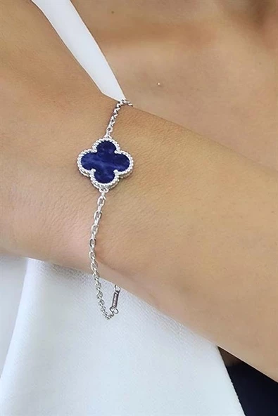 Sodalit Taş Detaylı 925Ayar Gümüş İtalyan Tasarımı Yonca Bileklik Özel Seri ürün görseli