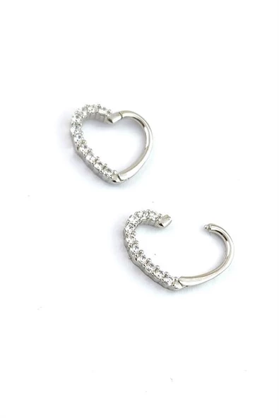 Zirkon Taş Detaylı 925Ayar Gümüş  Kalp Şeklinde Küpe ürün görseli