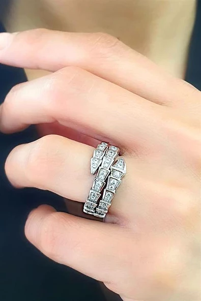 İtalyan Pırlanta Parlaklığında Zirkon Taşlı 925Ayar Gümüş Ayarlanabilir Yılan Yüzük ürün görseli