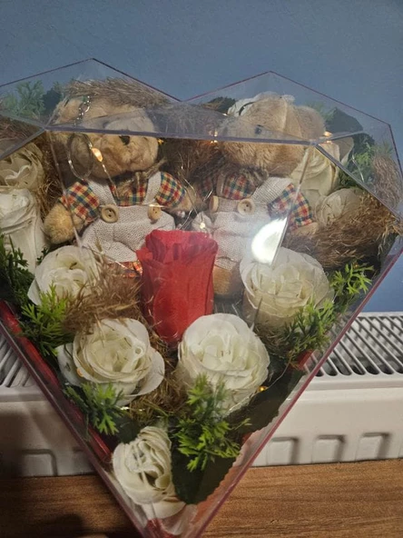 KALPLİ SEVGİLİYE MİKA HEDİYE KUTUSU