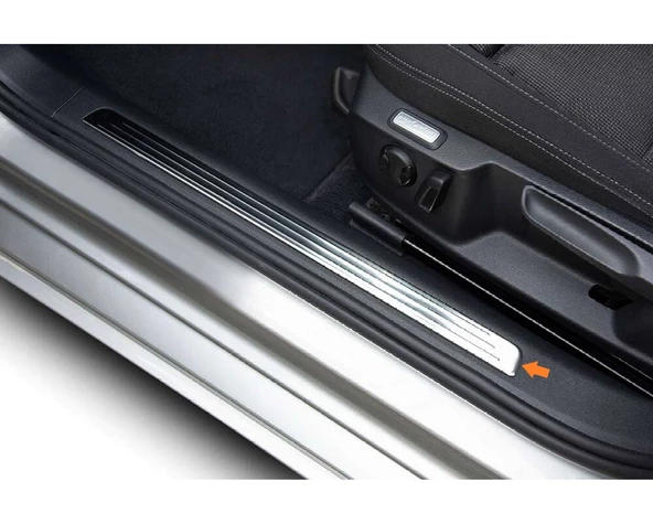 Passat B8 İç Kapı Eşiği Krom 4 Parça SW 2015 - 2019 Arası Modeller İçin - 4