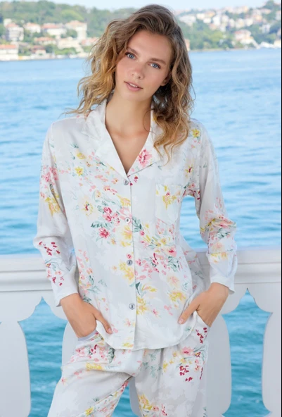 Kadın Önden Düğmeli Gömlek Yaka Pamuk Saten Göğüs Cepli Uzun Kol Pijama Takımı - 5