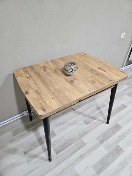 Enkare Çam Desenli Mdf Masa, Siyah Ayak, Açılabilir Mutfak Masası, 4 Kişilik Yemek Masası - 5