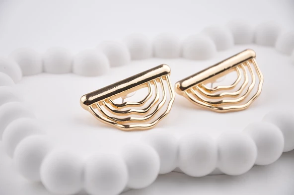 Kadın Çelik Küpe ürün görseli 1