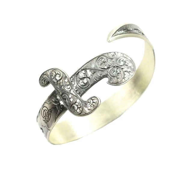 925 Ayar Gümüş İşlemeli Bilezik ürün görseli 1