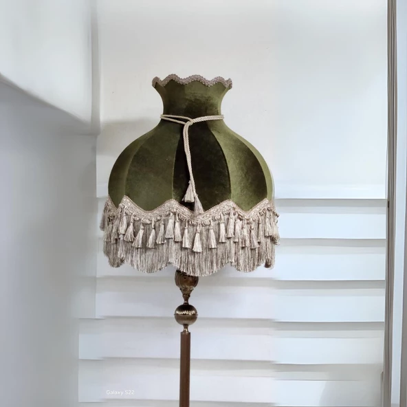 Klasik Lambader Bronz Ayak Yeşil Başlık 170cm. - 2