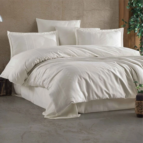 Clasy Çizgili Saten Çift Kişilik Nevresim Takımı Capital Ekru ürün görseli