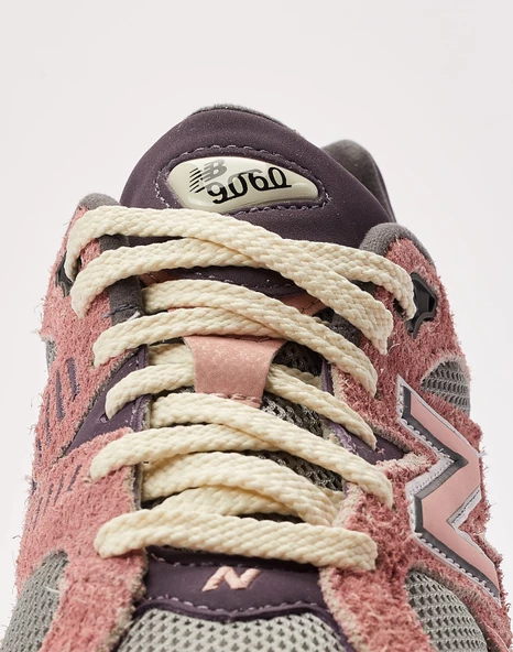 NEW BALANCE 9060 PINK LAVENDER - 2
