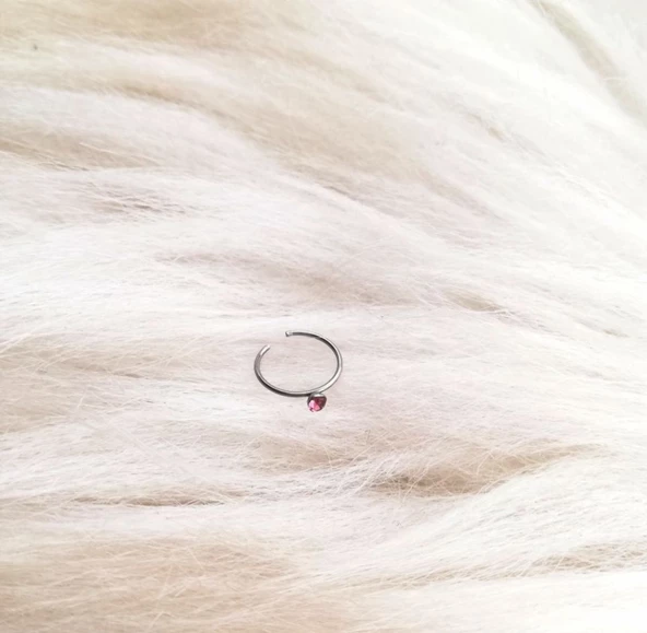 Açık Pembe Taşlı Burun Piercingi