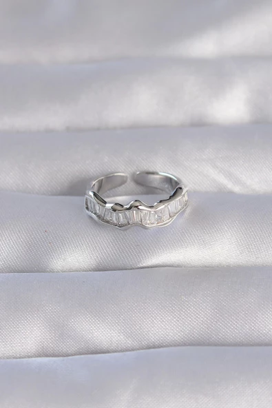 Pirinç Gümüş Renk Zirkon Taşlı Dalgalı Su Yolu Model Ayarlanabilir Yüzük - Resim 2