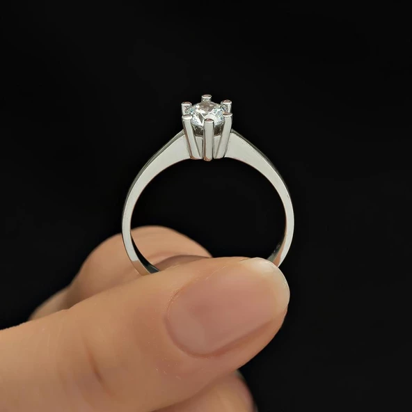 6 Tırnaklı Swarovski Taşlı Gümüş  Yüzük - Resim 6