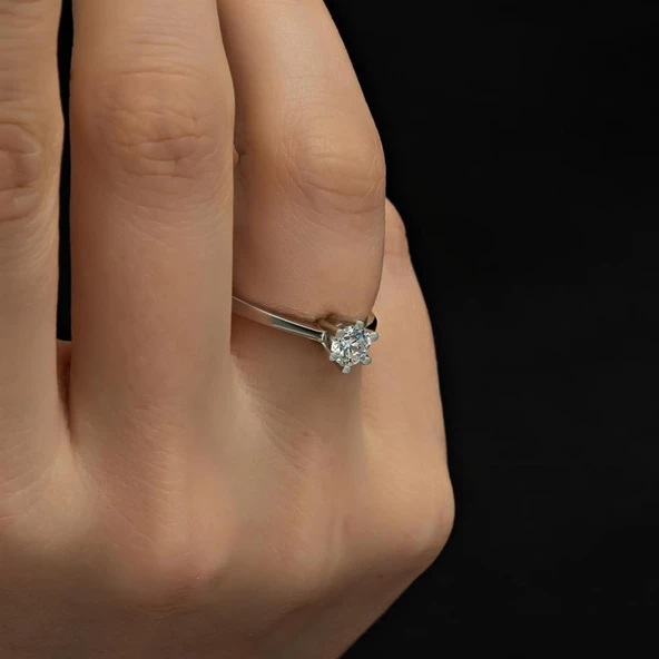 6 Tırnaklı Swarovski Taşlı Gümüş  Yüzük - Resim 9