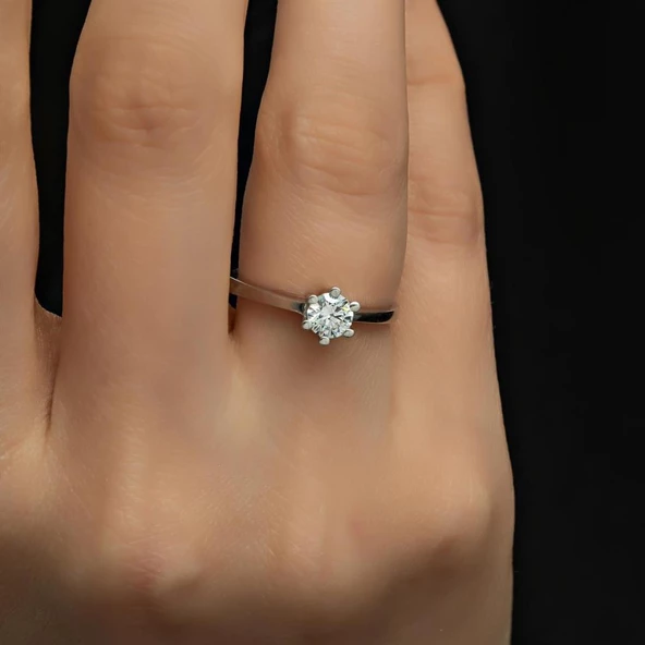 6 Tırnaklı Swarovski Taşlı Gümüş  Yüzük - Resim 8