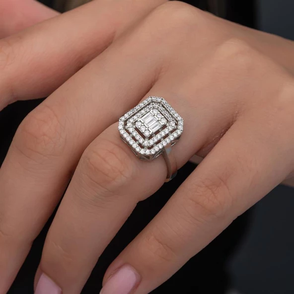 Beyaz Zirkon Taşlı Baget Gümüş Tektaş Yüzük - Resim 4