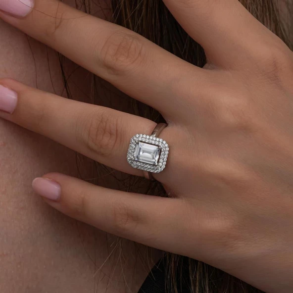 Beyaz Zirkon Taşlı Baget Gümüş Tektaş Yüzük - Resim 7