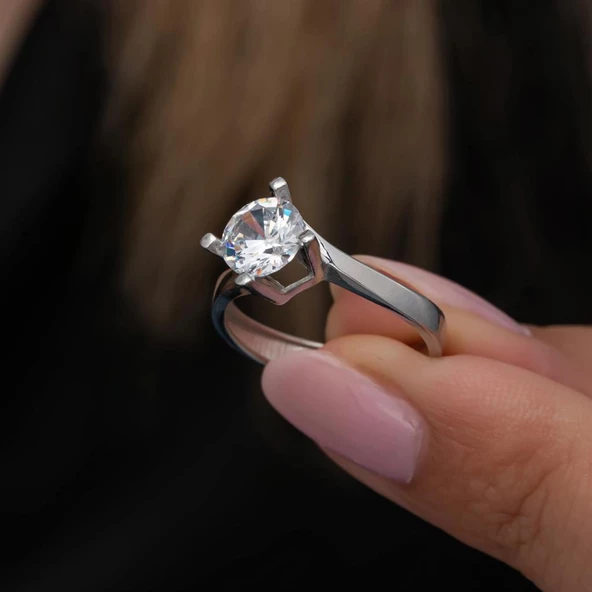 Zirkon Taşlı 925 Gümüş Tektaş Yüzük - 3