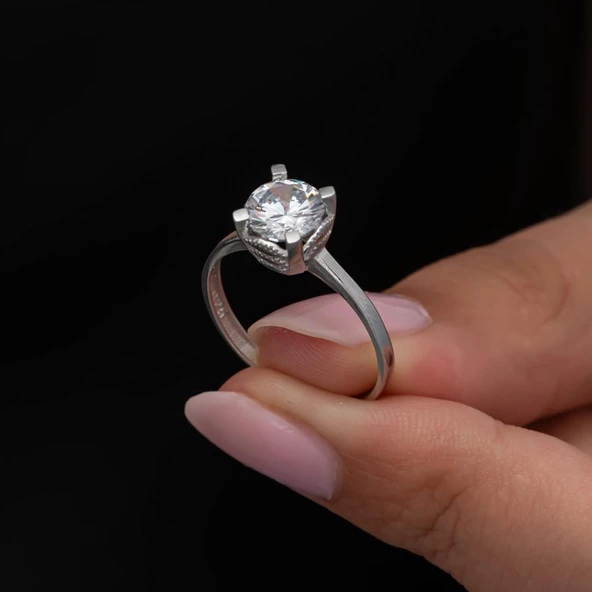 4 Tırnaklı Zirkon Taşlı Gümüş Tektaş Yüzük - Resim 4