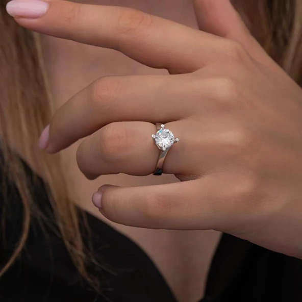 Zirkon Taşlı 925 Gümüş Tektaş Yüzük - 2