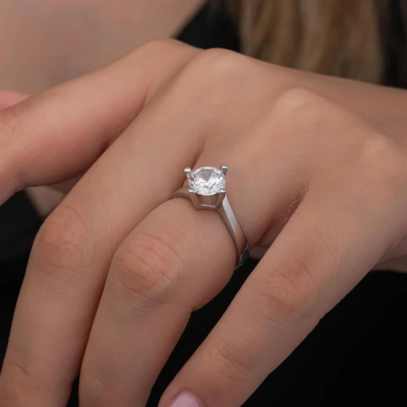 Zirkon Taşlı 925 Gümüş Tektaş Yüzük - 4