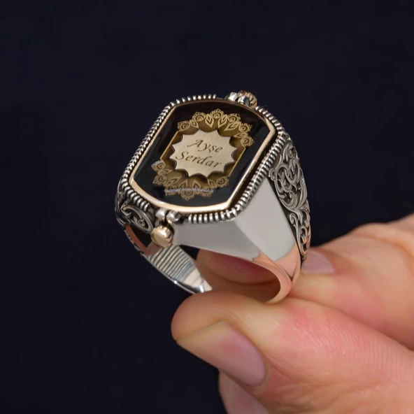 Çift Taraflı İsimli Siyah Mineli 925 Gümüş Erkek Yüzük - Resim 8