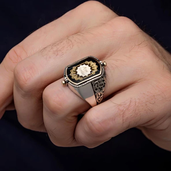 Çift Taraflı İsimli Siyah Mineli 925 Gümüş Erkek Yüzük - Resim 10