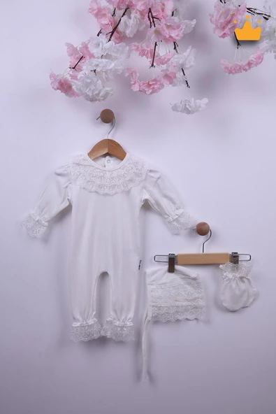 Babyhola %100 Pamuk Kız Bebek Şapkalı Eldivenli Güpürlü Bayramlık Şık Tulum 3658