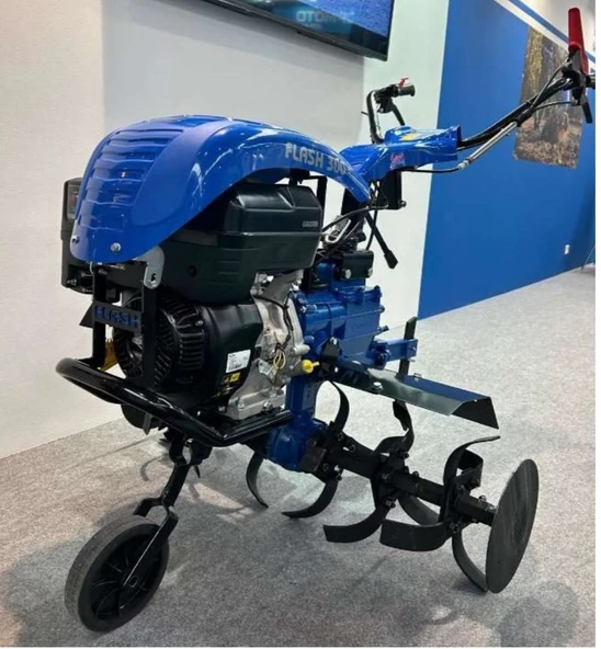 Flash 300 Çapa Makinası Brıgs stratton  10Hp Benzinli 3+1 Şanzumanlı - 1