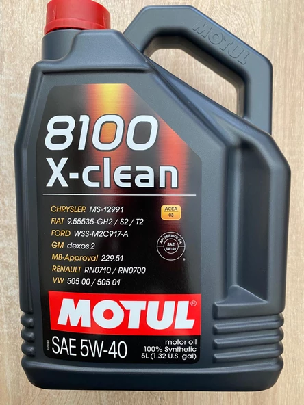 Motul 8100 X-clean 5W-40 Tam Sentetik Motor Yağı 5 L ( Üretim Yılı 2024 )