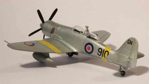 Sea Furry T-20 Pm Model Montajlı Plastik Uçak Maket Kiti - 4