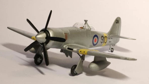 Sea Furry T-20 Pm Model Montajlı Plastik Uçak Maket Kiti - 6