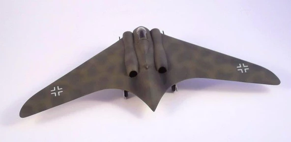 Gotha Go 229 A1 PM Model Demonte Plastik Uçak Maket Kiti - 5