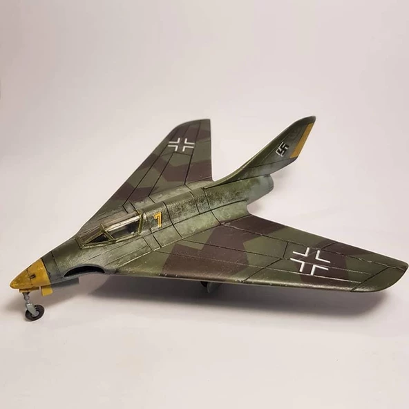 Messerschmitt P1111 Pm Model Avcı Uçağı Demonte Plastik Maketi - 3
