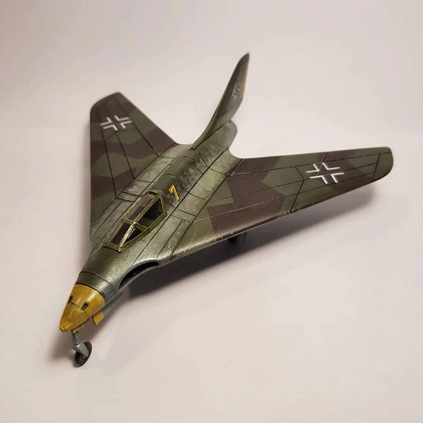 Messerschmitt P1111 Pm Model Avcı Uçağı Demonte Plastik Maketi - 2