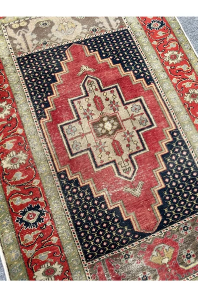 El Dokuma Eskitme Kapadokya Ürgüp Halısı 105x157 Kırmızı Yeşil %100 Yün Kök Boya Halı - Resim 6